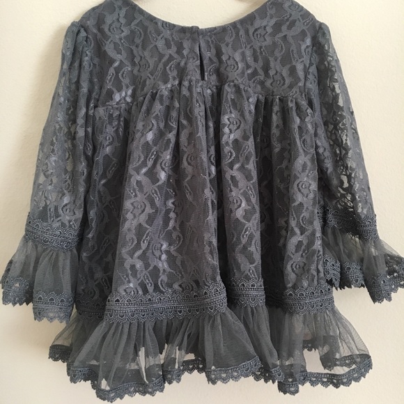 Handmade net lace top - Picture 3 of 5
